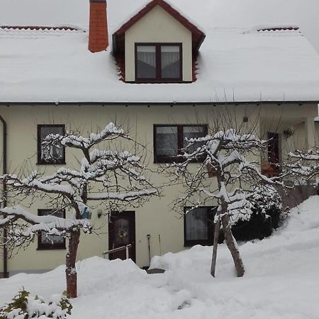 Thueringer Zimmer Suhl Exterior photo