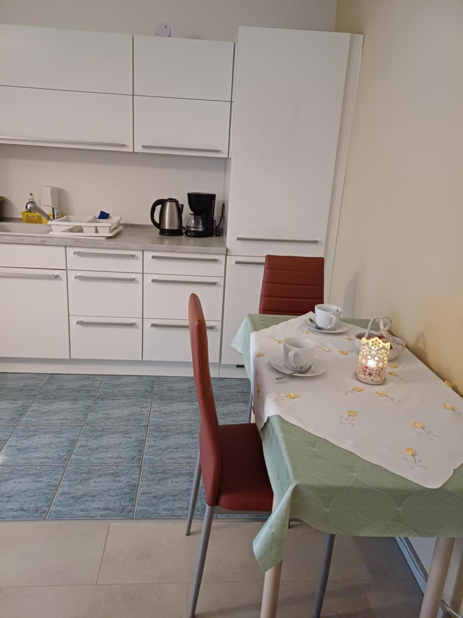 Thueringer Zimmer Suhl Exterior photo